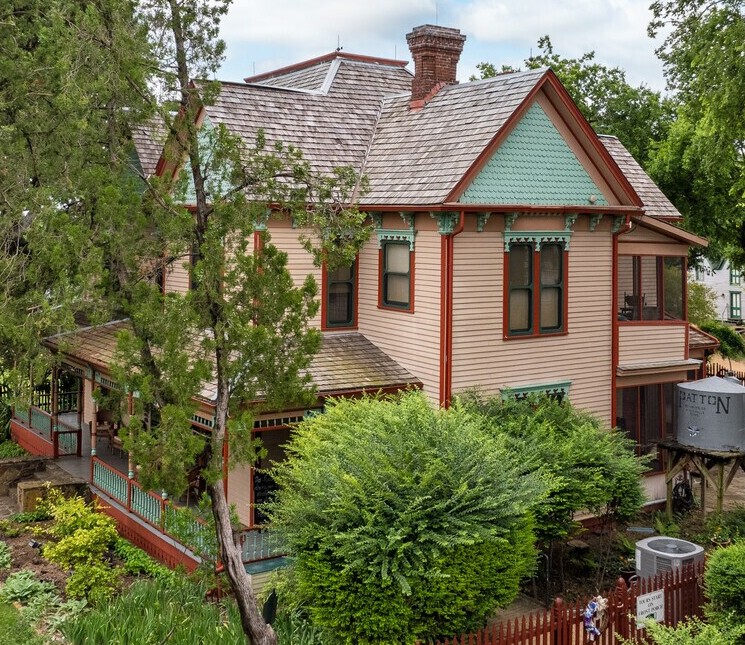 Historic Victorian landmark home in Plano, Texas near Cross Creek
